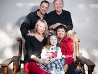 Erich Braun Family Portraits-20.jpg
